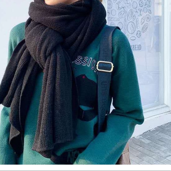 Mustard  winter scarf - Picture 7 of 10